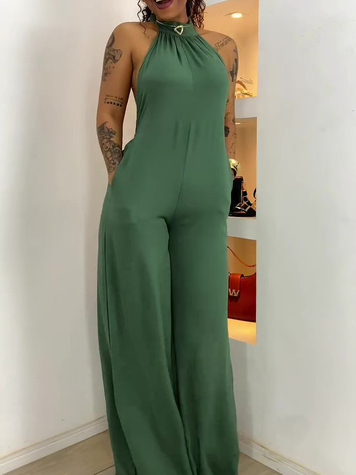 Mono verde sin espalda con cuello halter