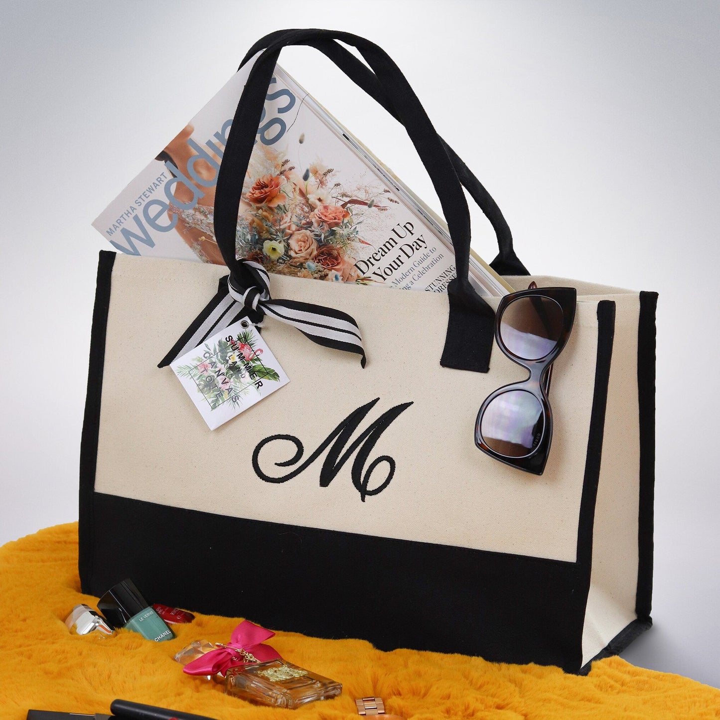 Joli fourre-tout, sac fourre-tout monogrammé avec initiale, 100 % coton-toile et monogramme personnalisé chic, sac de plage, sac de demoiselle d'honneur noir